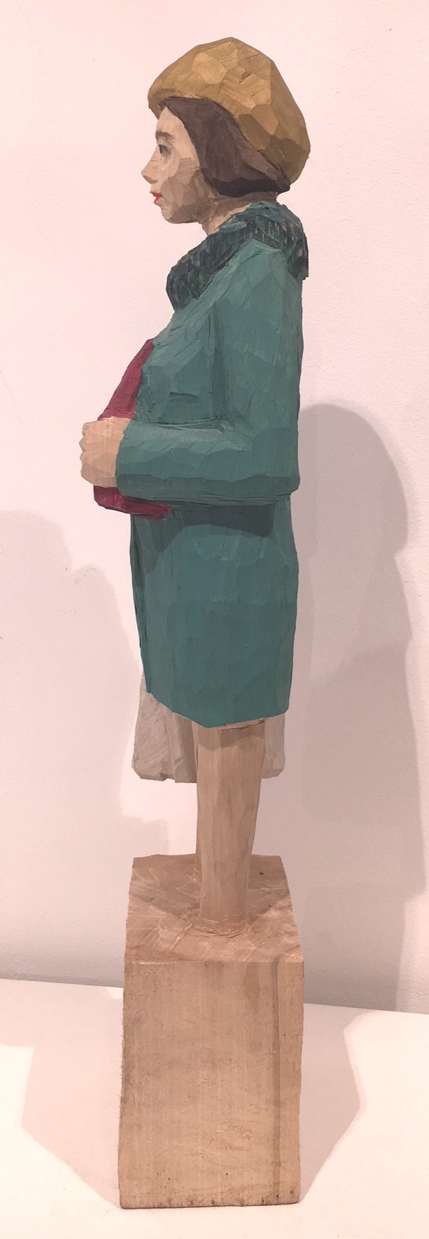 Edekafrau (1128) mit Handschuh