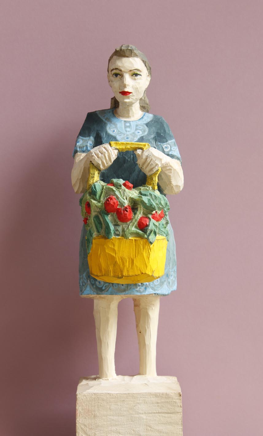 Edeka Frau (824) mit Tomatenpflanzen