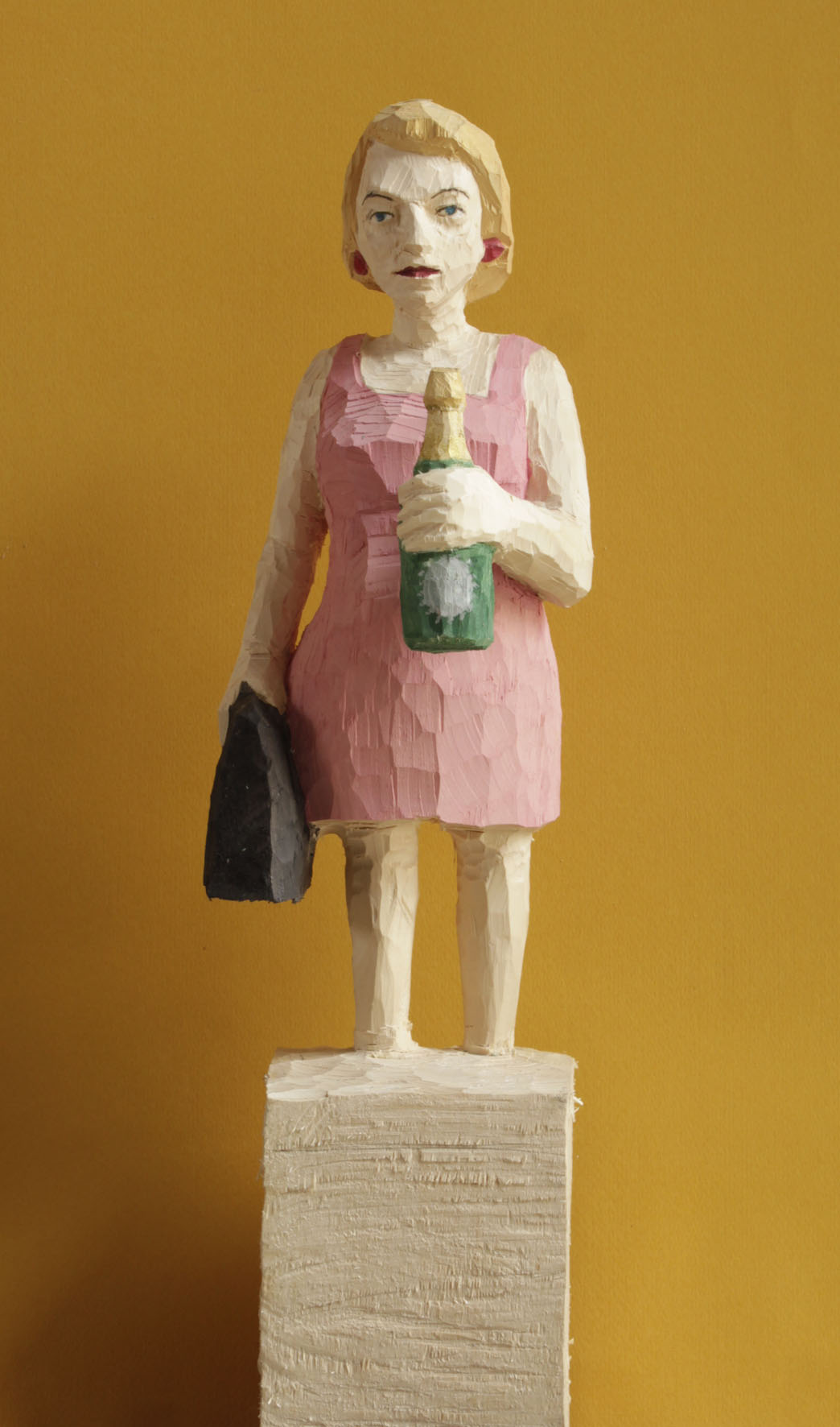 Edekafrau (980) mit Champagner